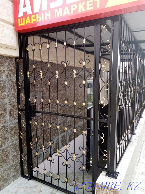 Lattices on windows. Aqtau - photo 7