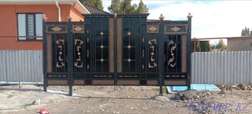 Gate to order delivery installation  - photo 4