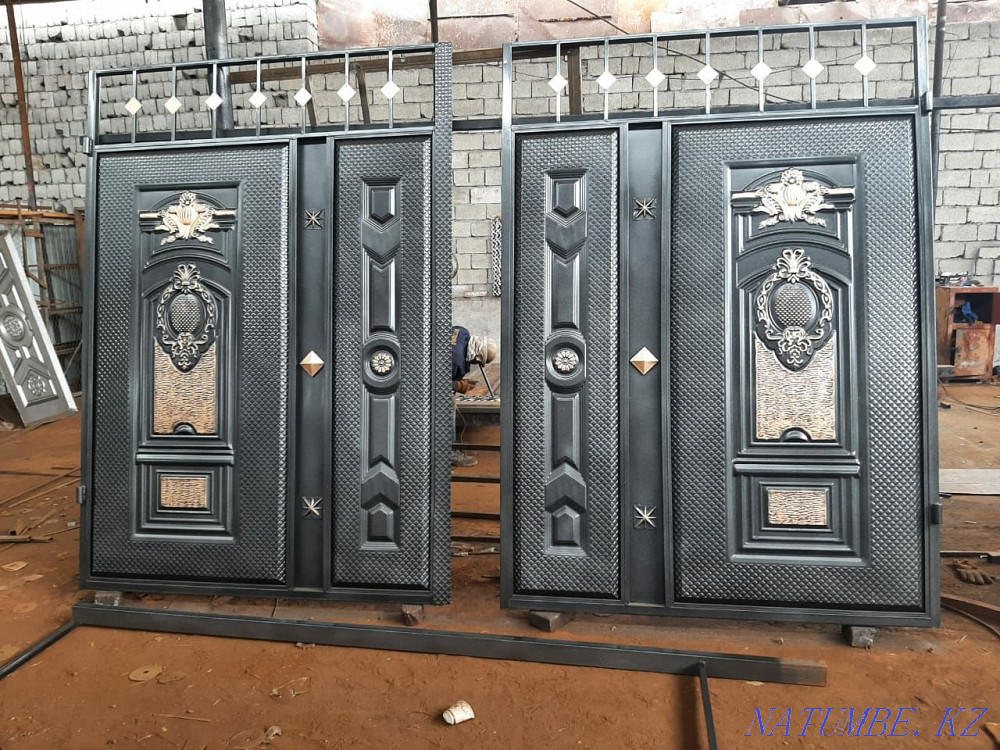 Gates. Painting. Railing. Reshotka. Tapchan. Seesaw. canopy Turkestan - photo 4