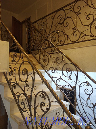 wrought iron railings  - photo 2