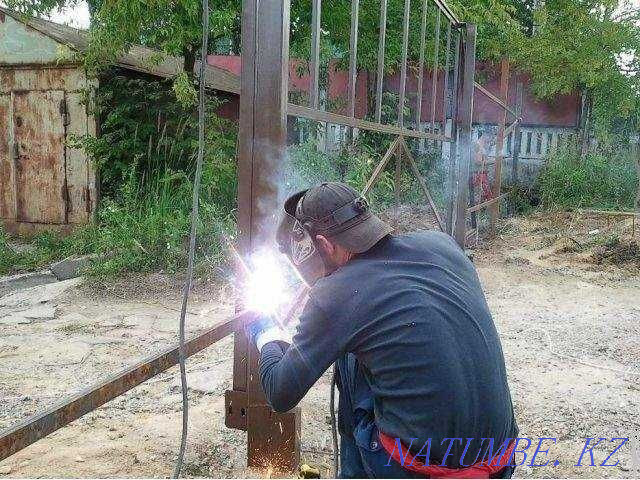 Departure welder, Plumber. plumbing work, electric welding, gates Almaty - photo 1