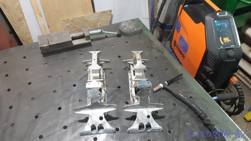 Welding work on the road, argon, semiautomatic device, electrode, plasma cutter Karagandy - photo 1