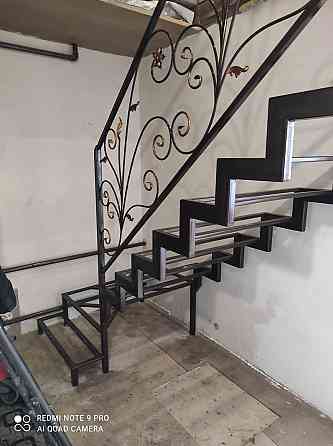 Лестницы из металла, кованые перила Petropavlovsk