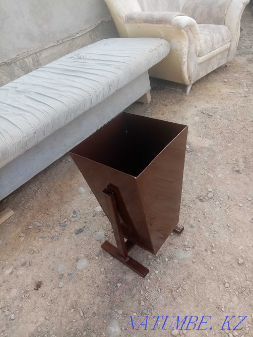 Canopy welder is not expensive. Canopy trestle bed railing.Urn Rack Taraz - photo 6