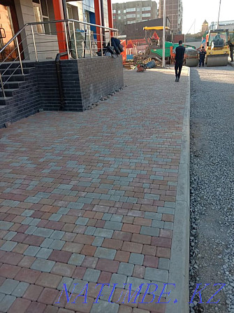 Laying paving stones, installation of road curbs, pavement pareblikov Temirtau - photo 3
