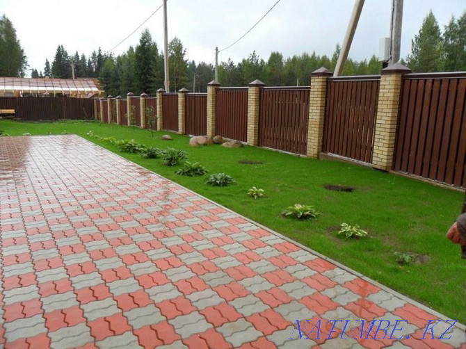 Laying paving stones, dismantling the curb Trays Screed Rolled lawn Turf Almaty - photo 1