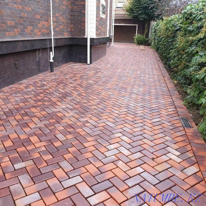 Laying paving stones, curb. Installing a curb. Dismantling Astana - photo 7