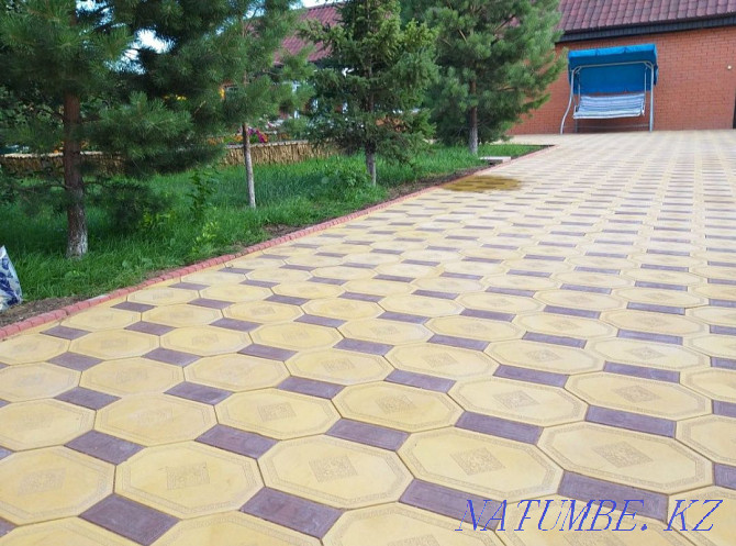 paving stones  - photo 2