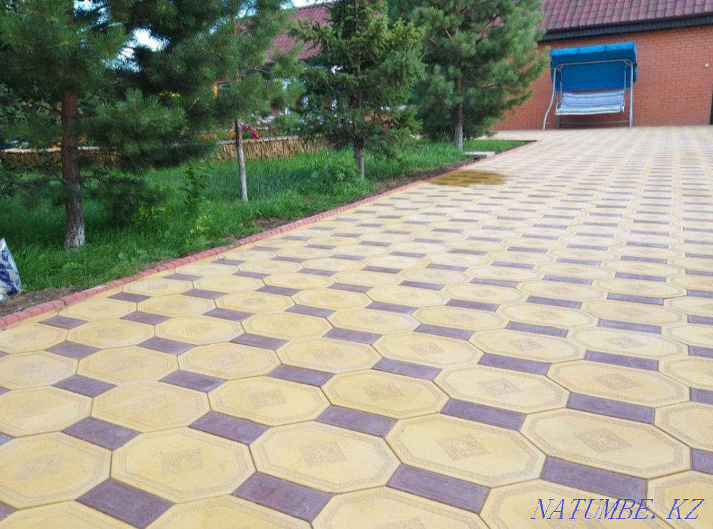 paving stones  - photo 2