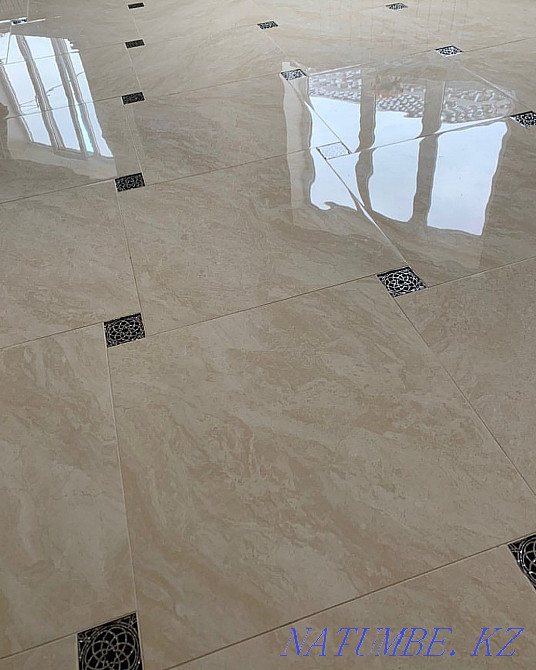 Укладка широкоформатных плиток Укладка широкоформатного кафеля Уральск - изображение 2