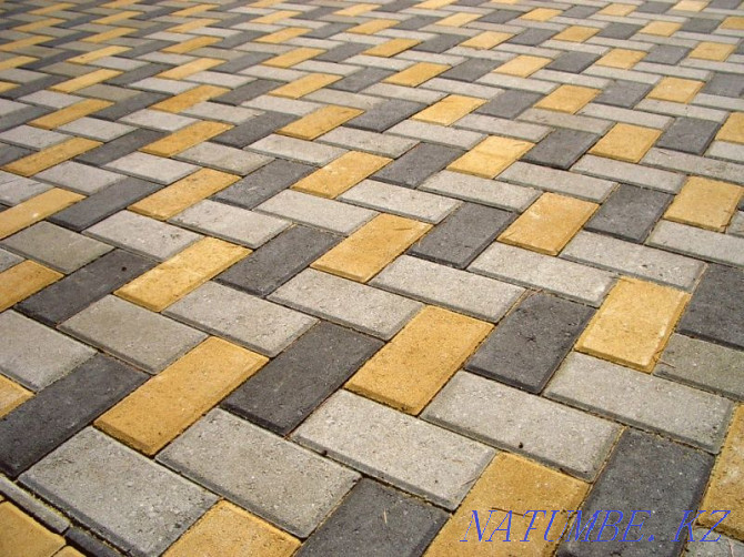 Laying paving stones and tiles, curbs, curbs, we lay quickly and with high quality Almaty - photo 3