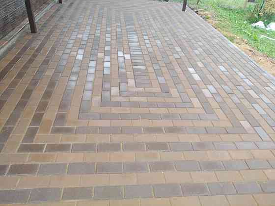 Укладка тротуарной плитки и брусчатки Aqsay
