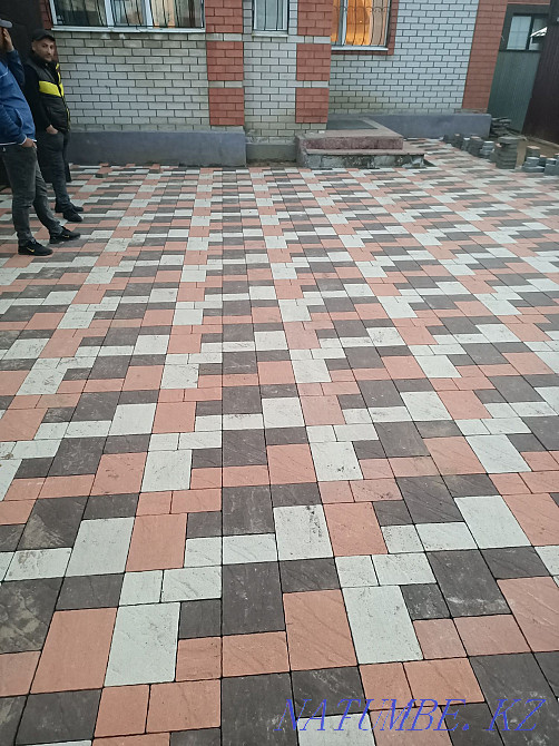 Laying paving stones (paving slabs), installing curbs Aqtobe - photo 7