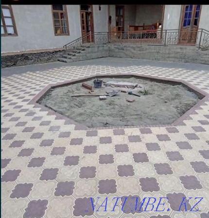 Paving stone laying with and without material  - photo 7