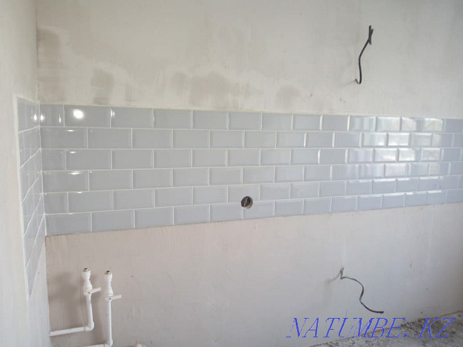 Services of laying of a tile, an apron a dignity, a mazayka knot porcelain tile. Kokshetau - photo 4