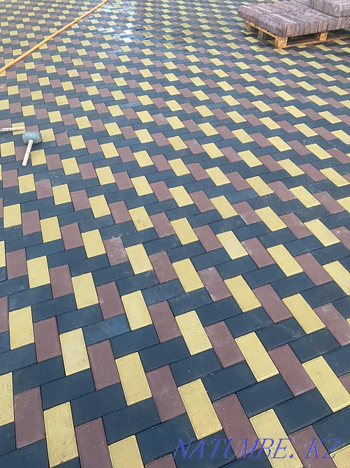 Laying paving stones 1500 t and 1999 Almaty - photo 4