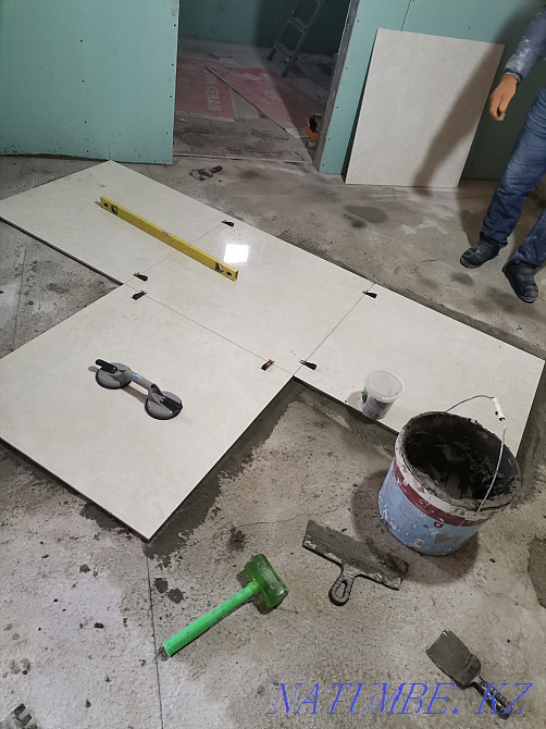 Tiler. Laying tiles. Full construction. Porcelain stoneware Shymkent - photo 1