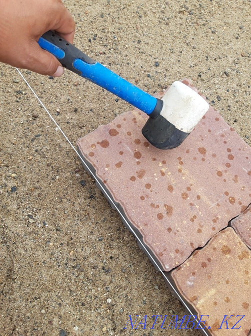 Laying pavement curb curb Aqtobe - photo 1