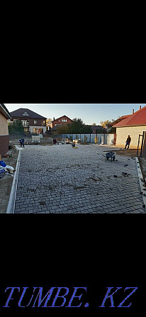 Laying paving stones, installation of borders, curbs. Oral - photo 2
