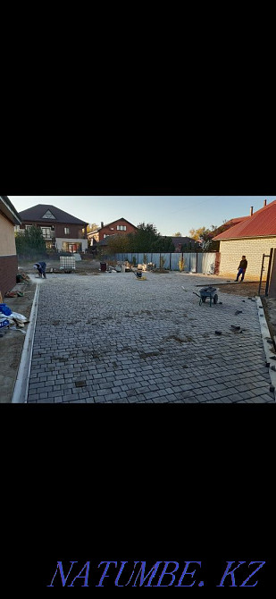Laying paving stones, installation of borders, curbs. Oral - photo 2