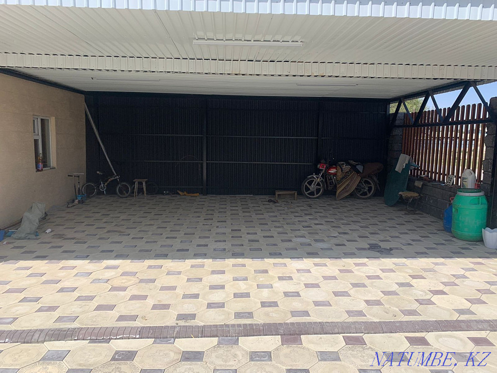 Paving stones and paving slabs  - photo 7