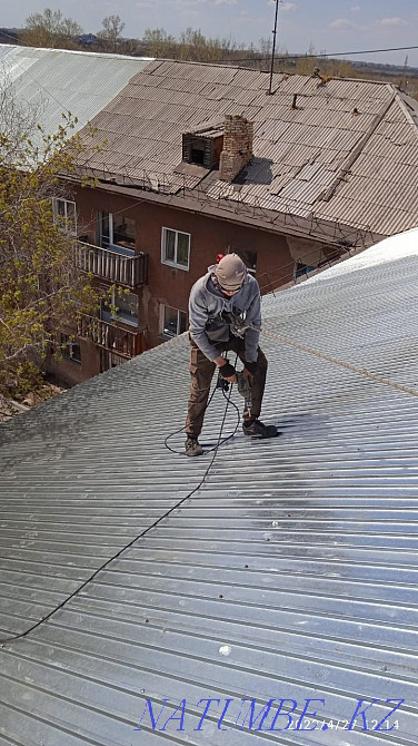 Roof repair. Roofing. Roof. Replacing slate with a profiled sheet. Karagandy - photo 6