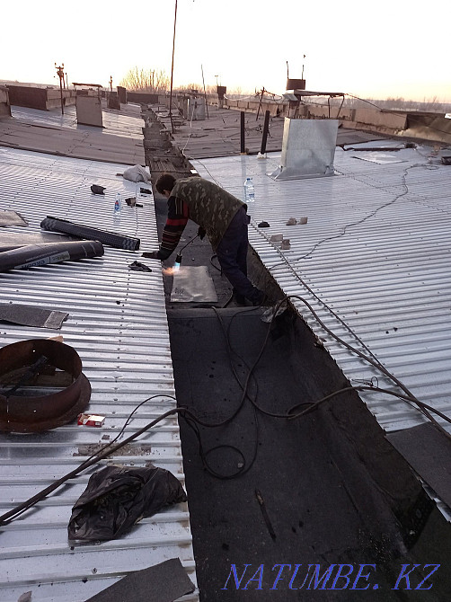 Profiled sheet installation. Roofing works. Roof repairs. Roofing. Karagandy - photo 7