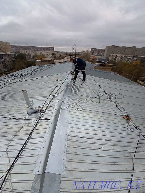 Profiled sheet installation. Roofing works. Roof repairs. Roofing. Karagandy - photo 3