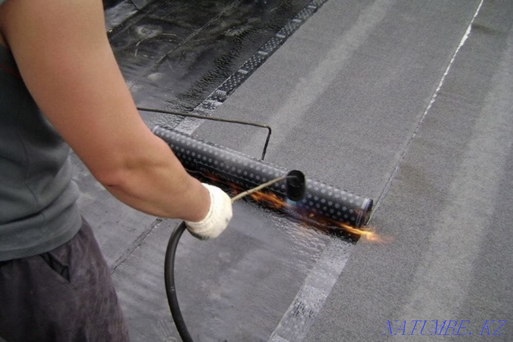 Having problems with the roof? Call us! Ust-Kamenogorsk - photo 1