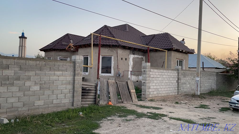 Installation of roofs of any complexity Qaskeleng - photo 5