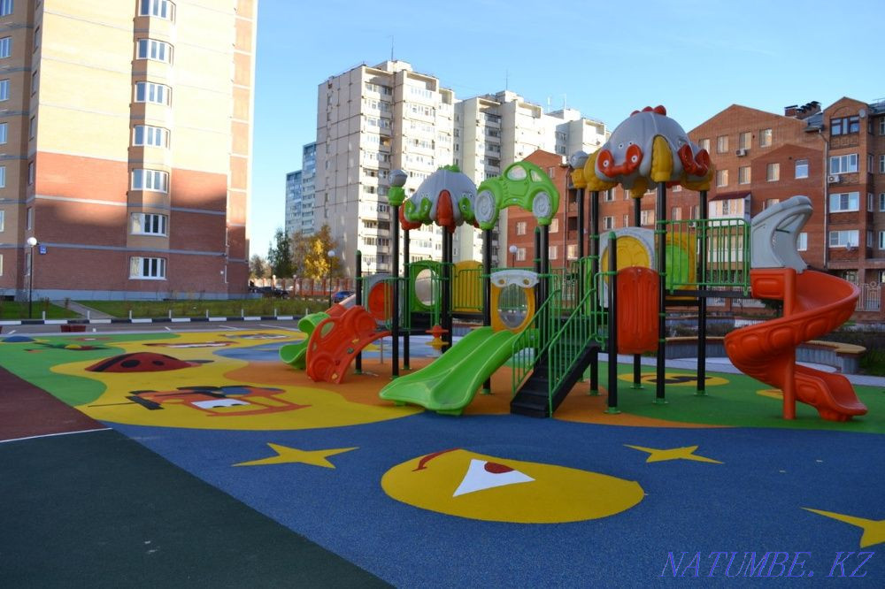 4300тг. Укладка резиновой крошки. Резиновая покрытие. Плитка резина Шымкент - изображение 1