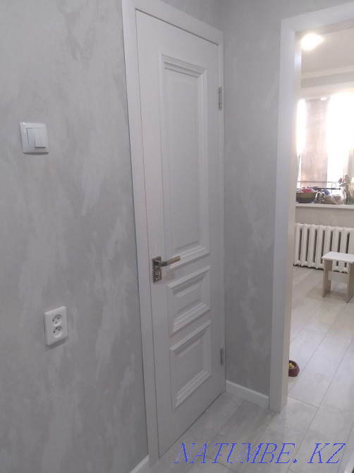 Установка дверей плинтус ламинат Павлодар - изображение 5