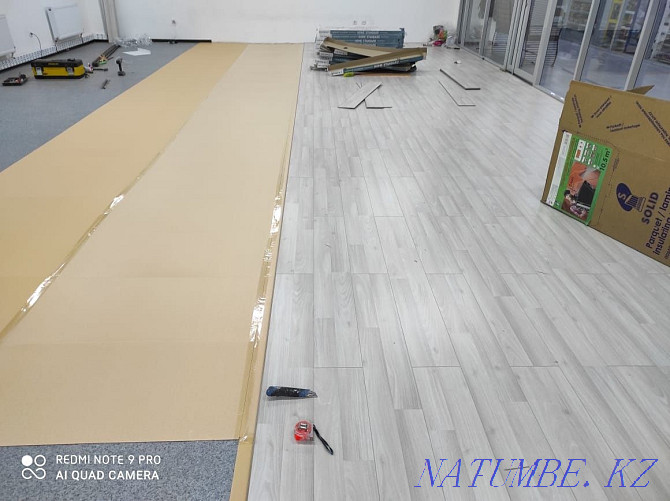 Laying laminate parquet boards, linoleum flooring professionally Astana - photo 4