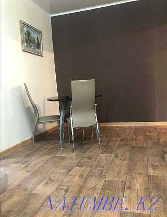 Laying laminate parquet boards, linoleum flooring professionally Astana - photo 2