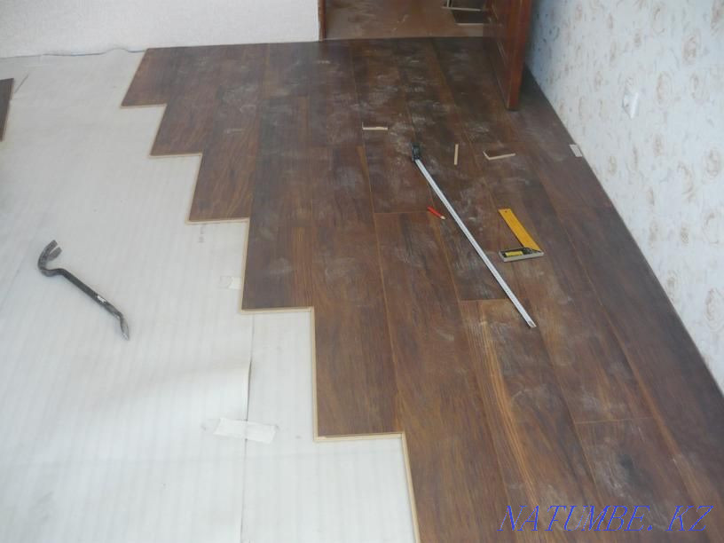 Laminate laying. Qualitatively. Not expensive. 500tg.sq.m Aqtobe - photo 1