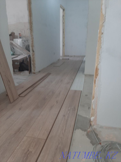 Укладка ламината качественно профессионально Алматы - изображение 3