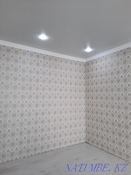 Укладка ламината, настиль ленолиума, плинтуса, установка дверей, Атырау - изображение 6