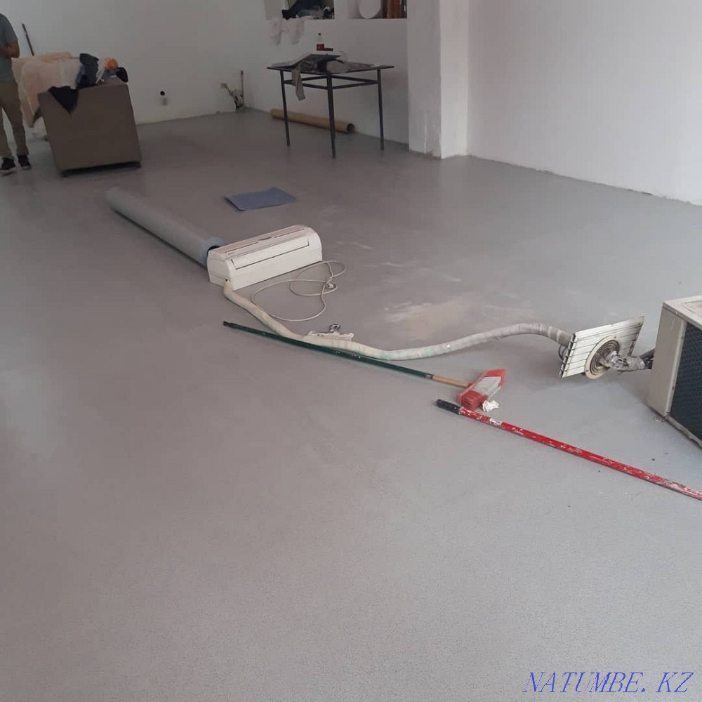 Укладка постилька линолеума ковролина ламината плотник плинтус Алматы - изображение 3