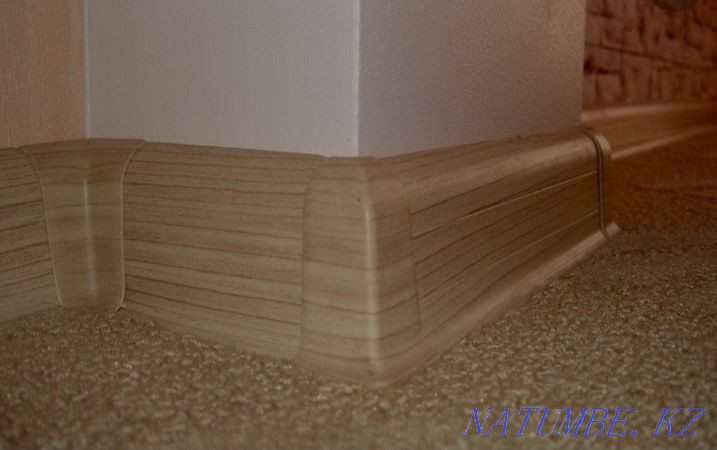 установка пластиковых плинтусов Чапаево - изображение 1