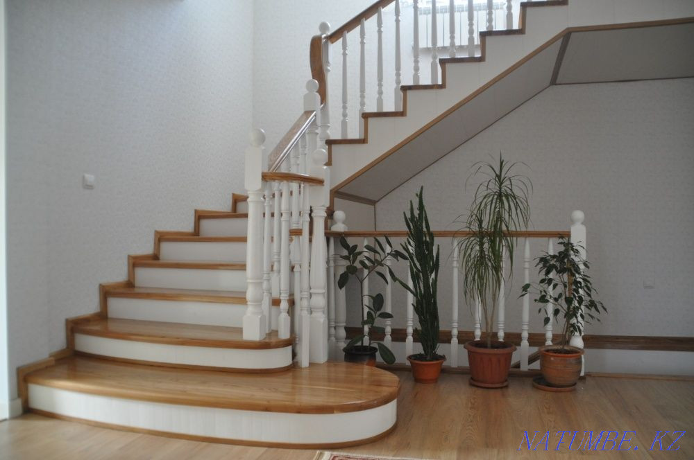 ЛЕСТНИЦА из дерево( дуб, карагач, орех,сосна)на заказ, каркас из метал Алматы - изображение 8