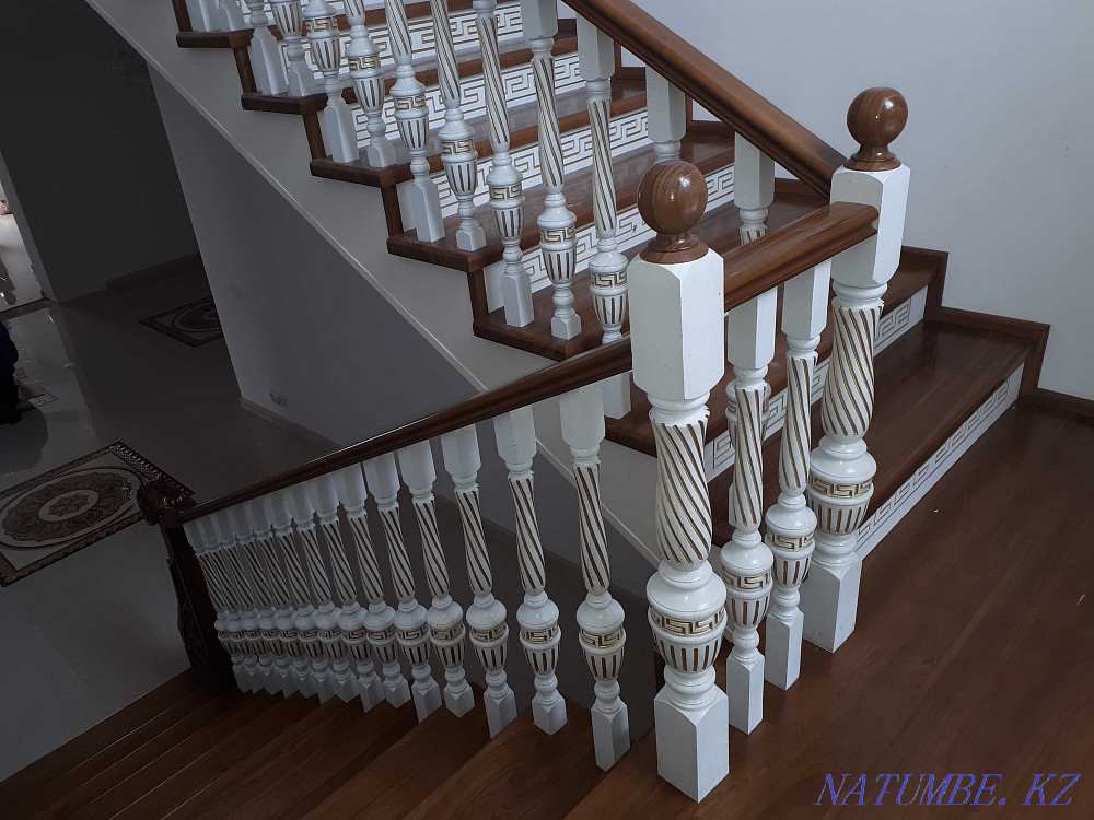 Stairs to order from elm. Frame made of metal or concrete. Urochishche Talgarbaytuma - photo 5