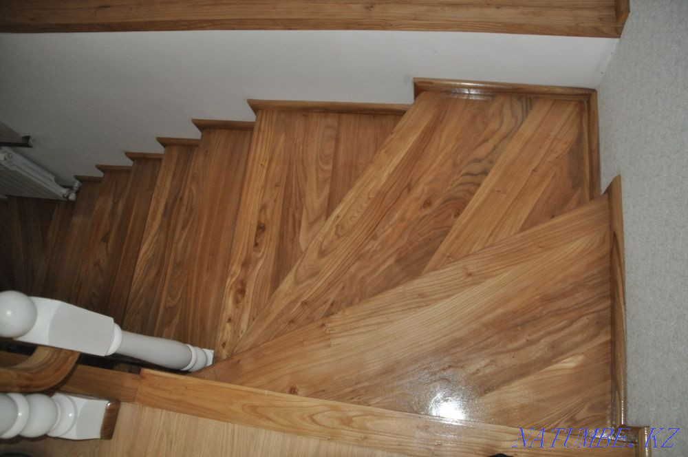 LADDER made of wood (oak, elm, walnut, pine) metal frame Almaty - photo 8