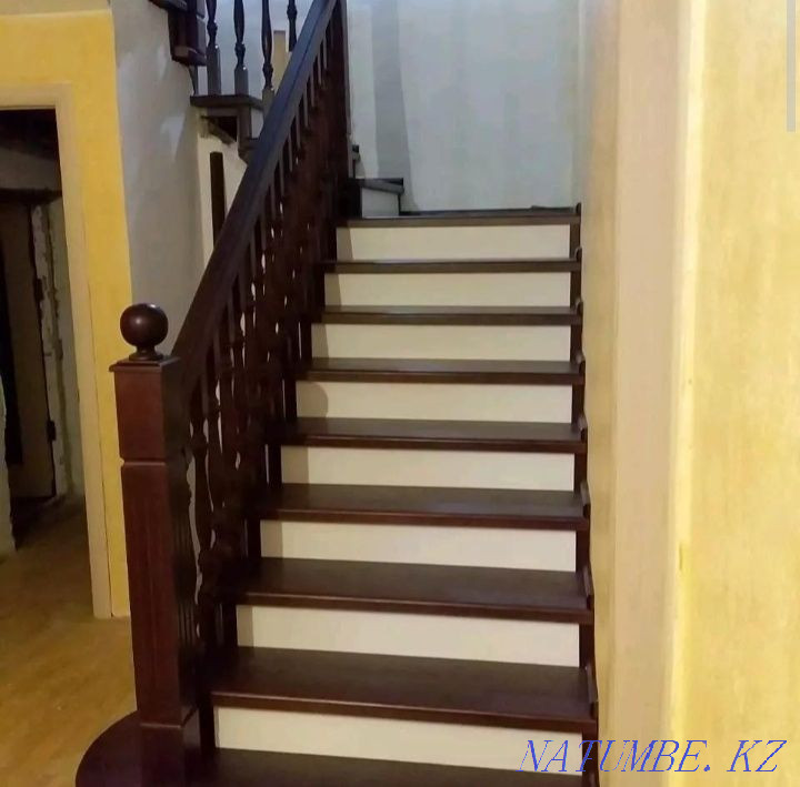 Лестница из сосны карагач  - изображение 1