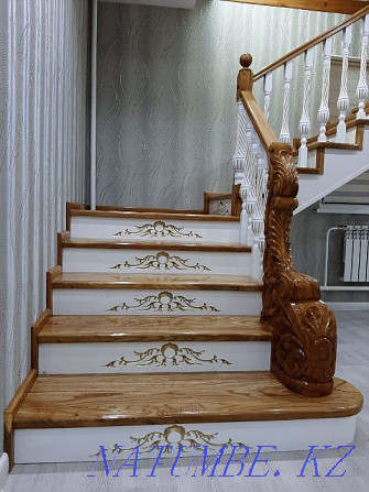 Лестницы на заказ из ценных пород древесины. Каркас из металла. Алматы - изображение 1