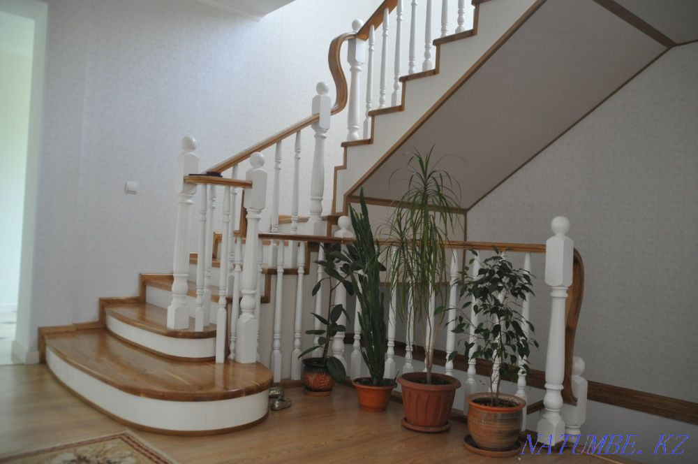Ladders to order from valuable breeds of wood. Metal frame. Almaty - photo 7
