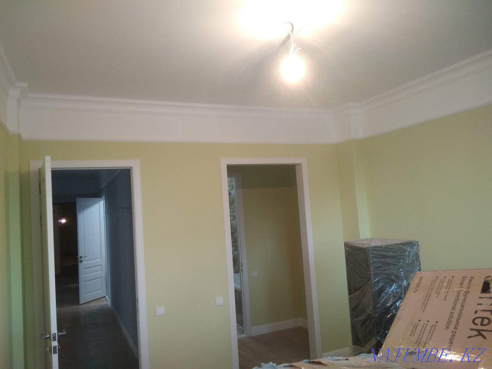 Painting walls whitewashing ceilings Levkas gluing wallpaper apartment renovation Astana - photo 7