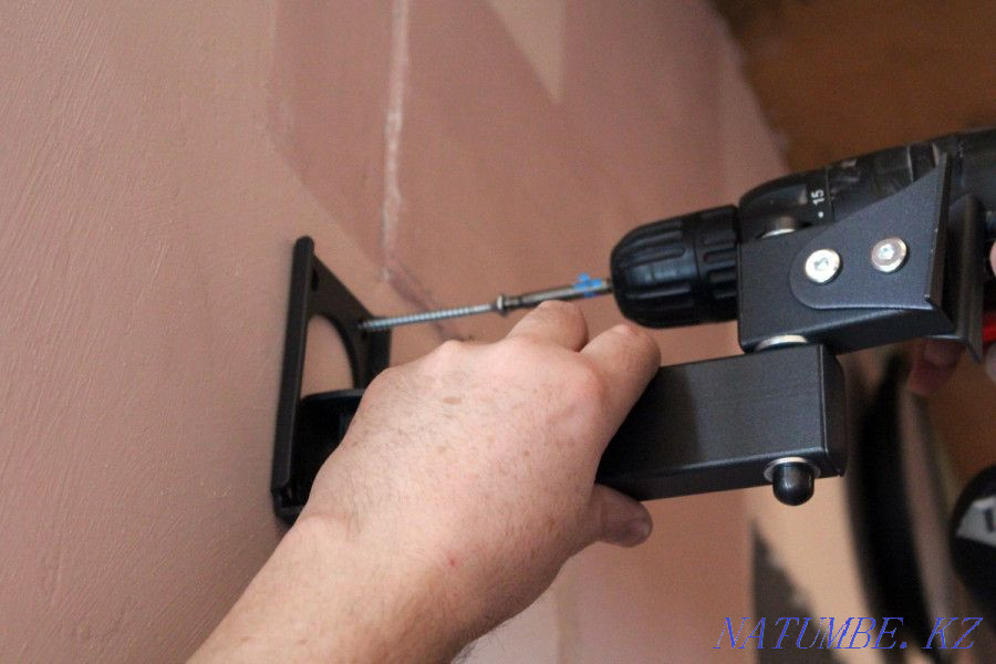 Установка телевизора на кранштейн от 4000 тенге Алматы - изображение 1