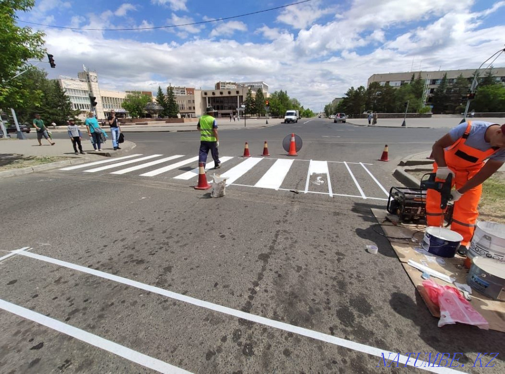 Road paint, thermoplastic, cold plastic, marking Oral - photo 1