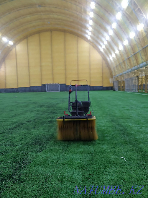 Installation of artificial turf Turkestan - photo 6