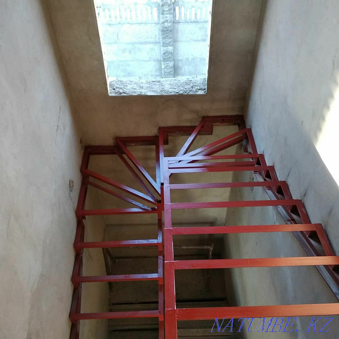 Metal frame.Stairs.Railing.lattices.gates.canopies.enclosures  - photo 1